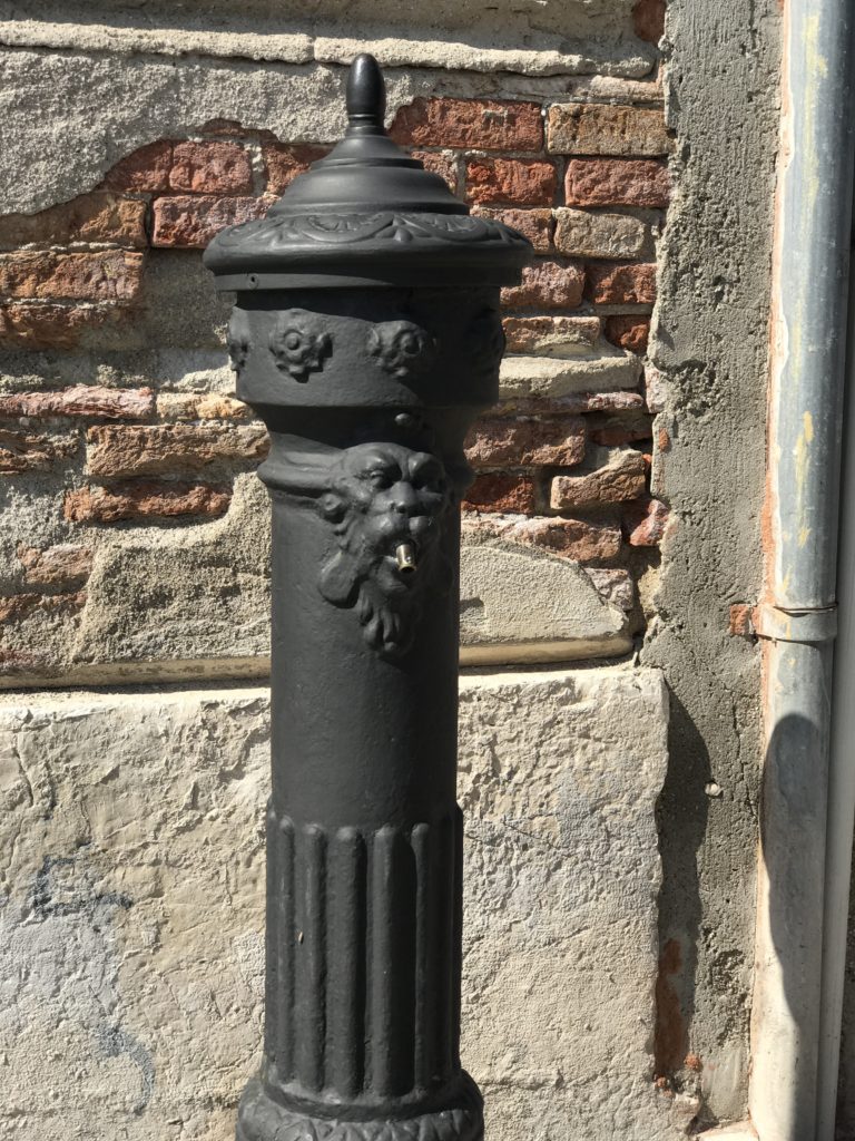 Each water fountain in Venice is ornate and provides refreshing and delicious water to residents and travelers.