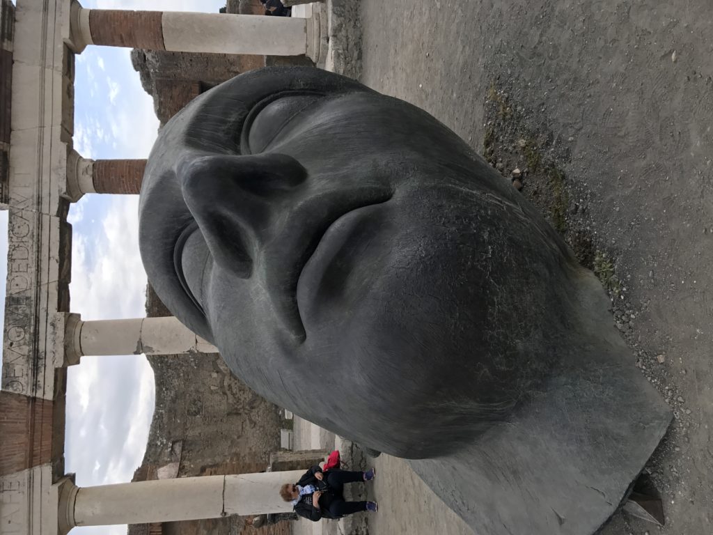 Mitoraj’s giant-sized head in Pompeii