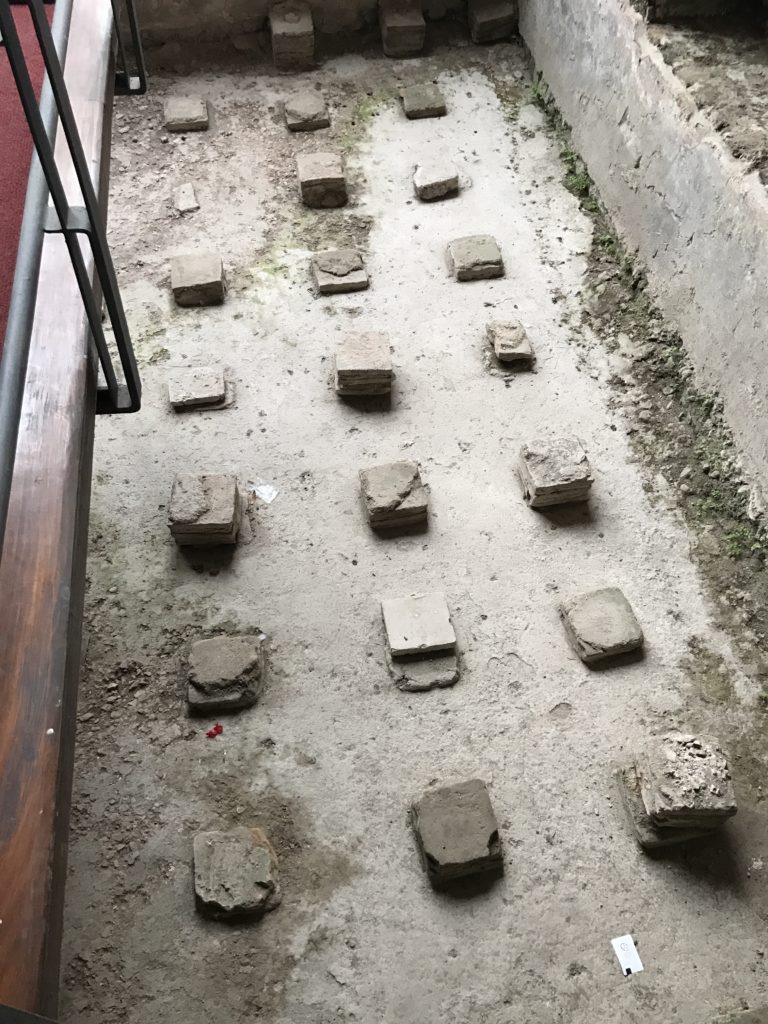 Bricks added gaps between the foundation and the floor. The floor was then heated by hot air circulating beneath the Pompeii's baths. This would be so much more comfortable than the hot air circulating in our houses.