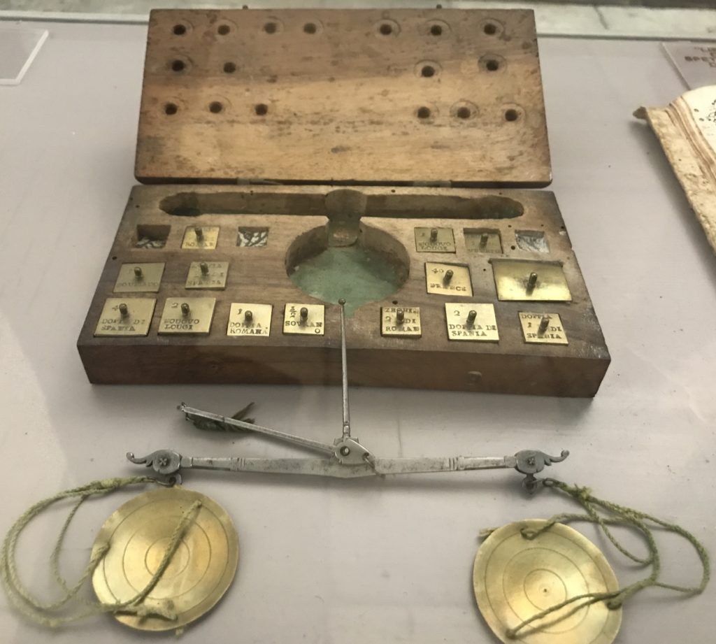 A weighing scale and weights in the Dubrovnik pharmacy & museum. 