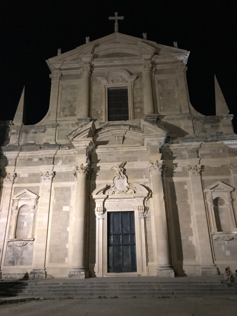 Climb up the Spanish Steps replica to visit the Jesuit church and outdoor cafes. 