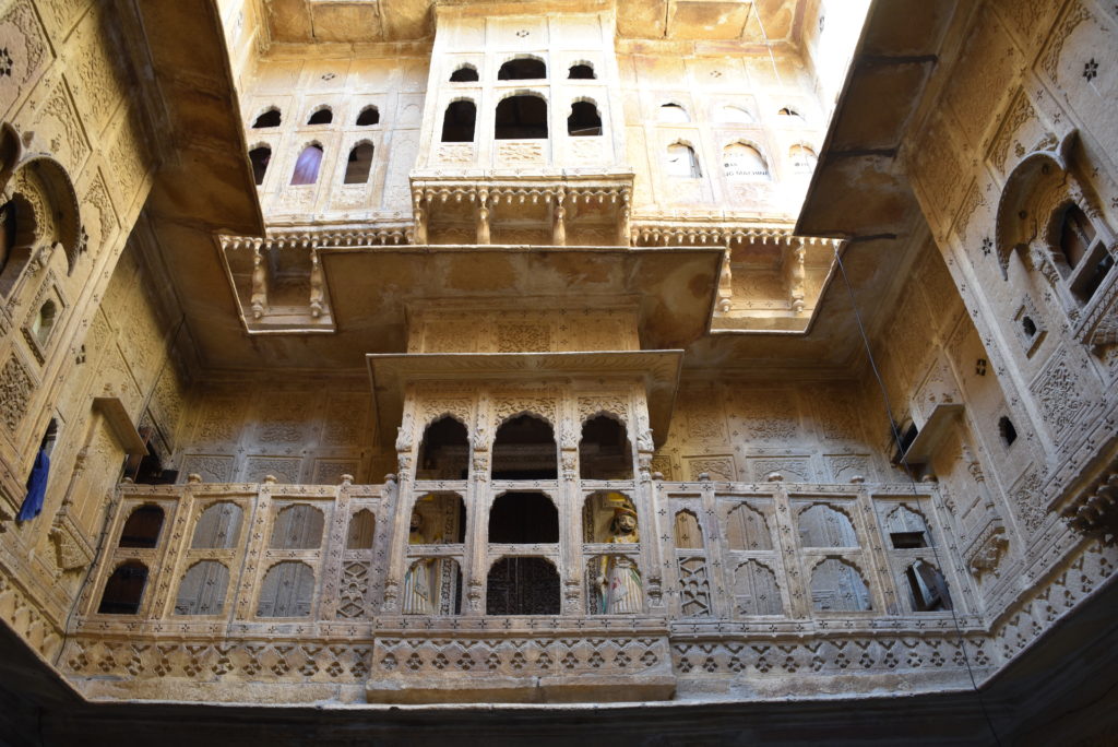 Nathmalji's Haveli's inside chowk.