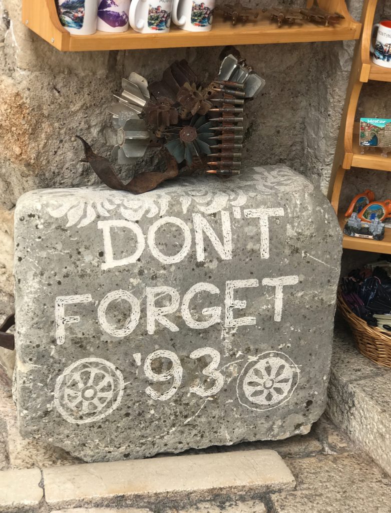 All around the old town are signs of the war, this shop has the metal scraps from the war and an urge to remember the bloody year of 1993. 