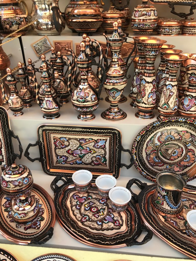 Many artisans of Mostar still make bronze art like these, wall pieces, bracelets etc 