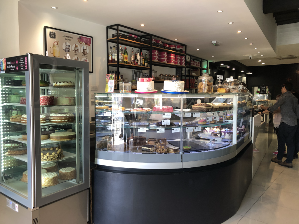 Cake Box is a happening café across from the Mosta dome church in Mosta, Malta. It has a nice selection of cakes, pastries, coffee, tea and other desserts.