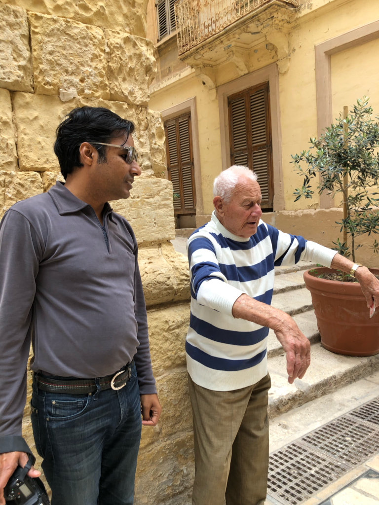 A Birgu resident, stopped to explain how we should avoid the building he was pointing to. It was ancient and not well maintained. In his animated English he was saying it could fall any time. 