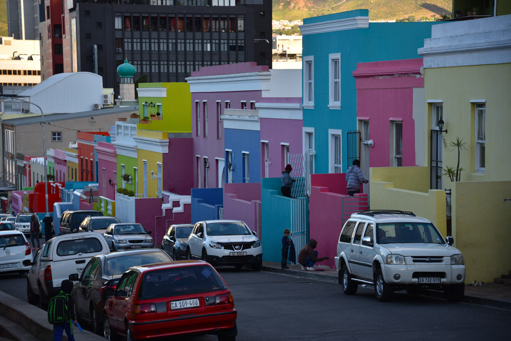 Any one can park in Bo-Kaap neighborhood of Cape Town. This not just a neighborhood parking but a city parking.