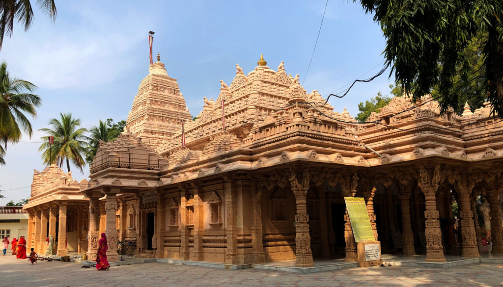 Kulpakji Jain temple near Hyderabad