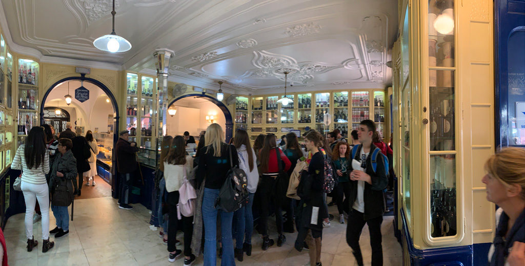 The crowds in Pastéis de Belém, in an off-season winter afternoon.