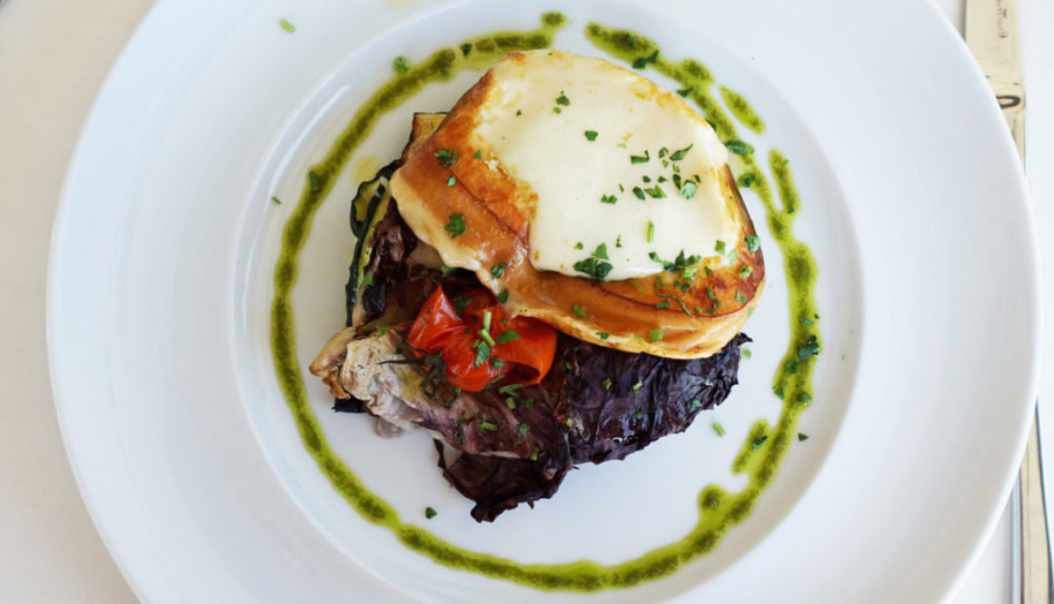 A-beautifully-dressed-vegetarian-plate-in-Sicily-1165x665