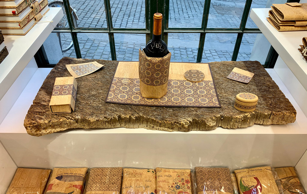 Porto cork product shop wine bottle cover 1024