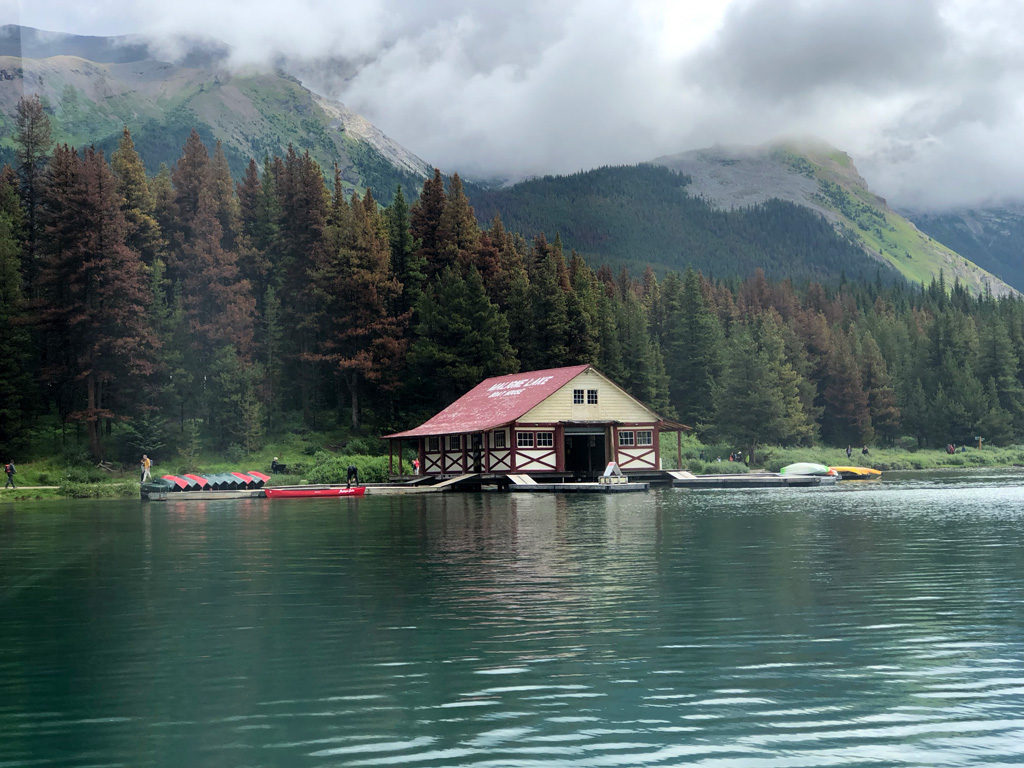 The stunning Maligne Lake in Jasper National park a major highlight when touring the Canadian Rockies