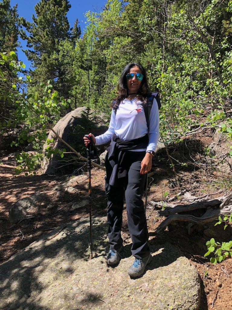 Pinky hiking to Pikes Peak