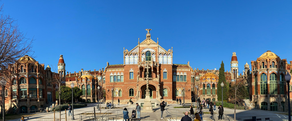 The main building view from inside hospital Sant Pau's courtyard. (in Barcelona)