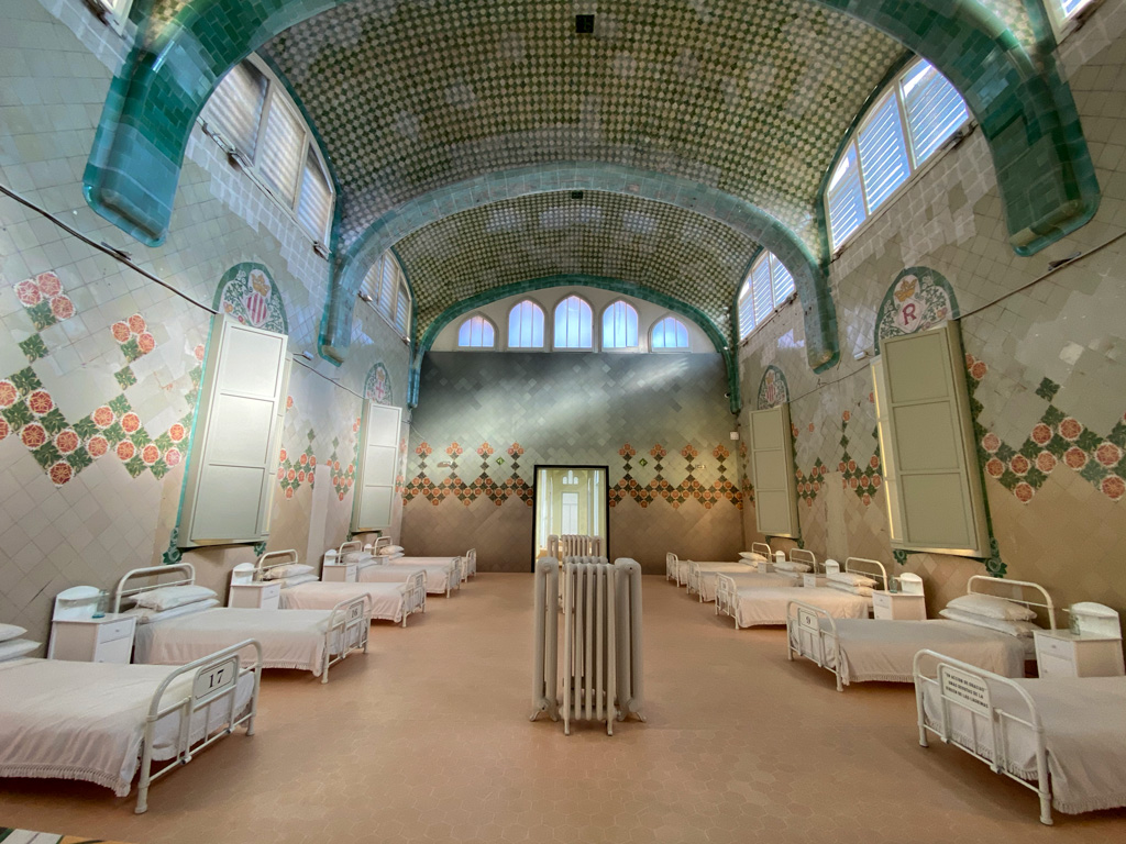 A section replicated to show how the hospital beds were laid out in one of the pavilions in Hospital Sant Pau in Barcelona.