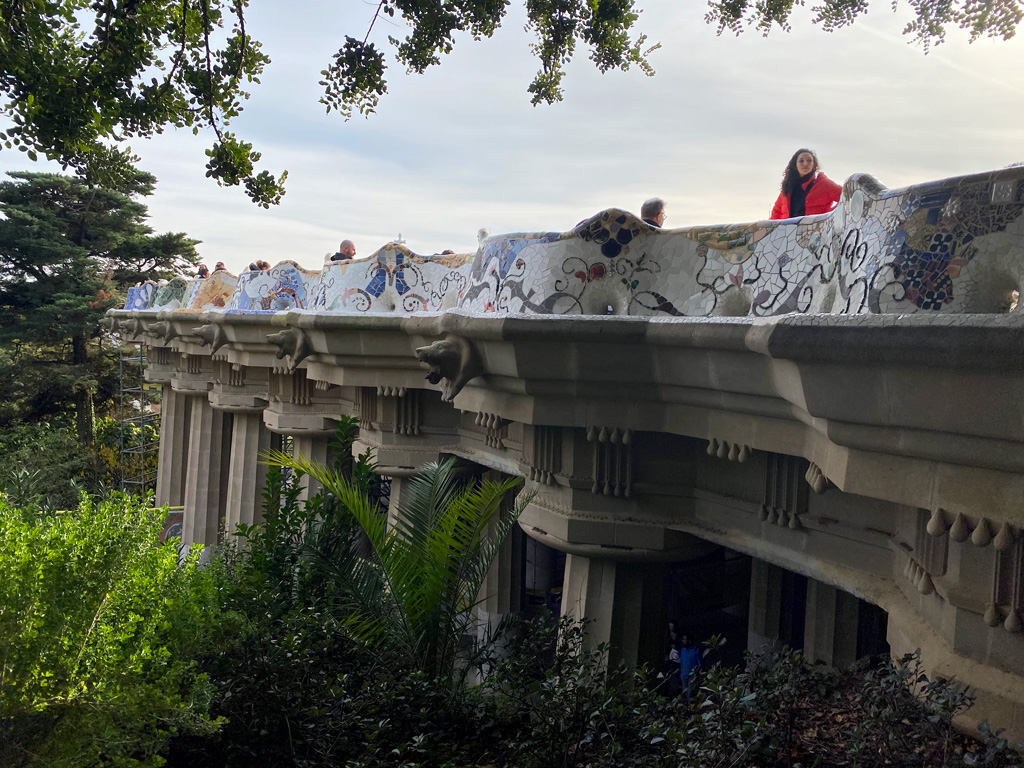 Famous serpentine bench in Park Güell