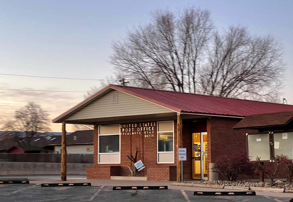 Escalate post office