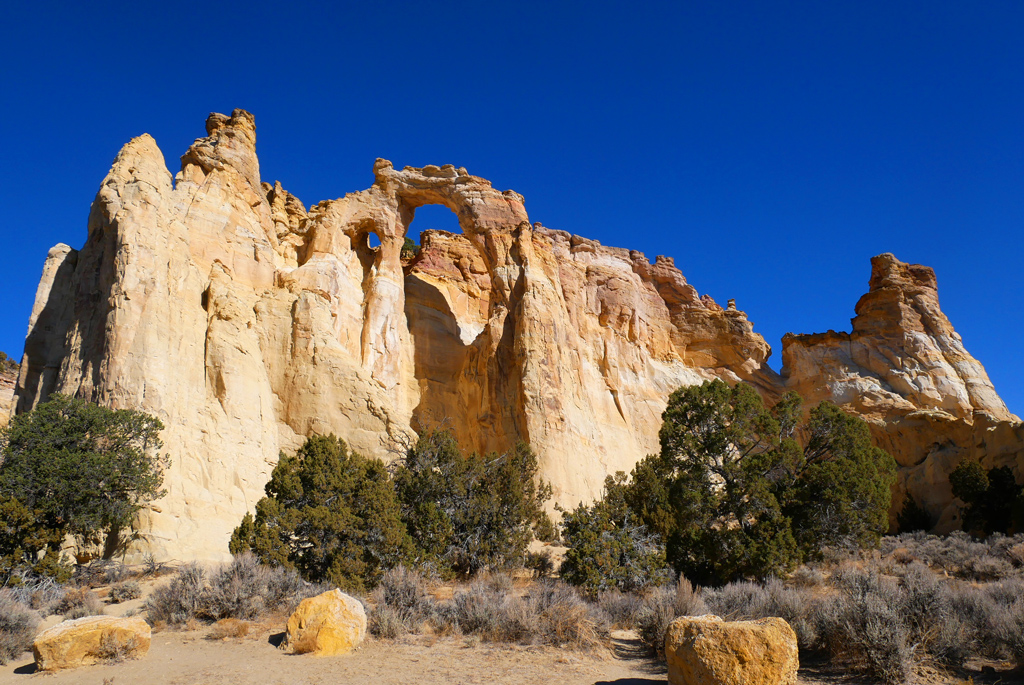 Grosvenor Arch hike in Escalante, Utah