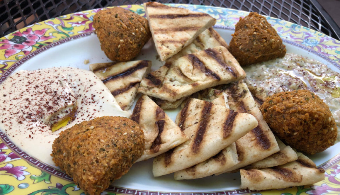 Falafel-vegan-food-1165x665