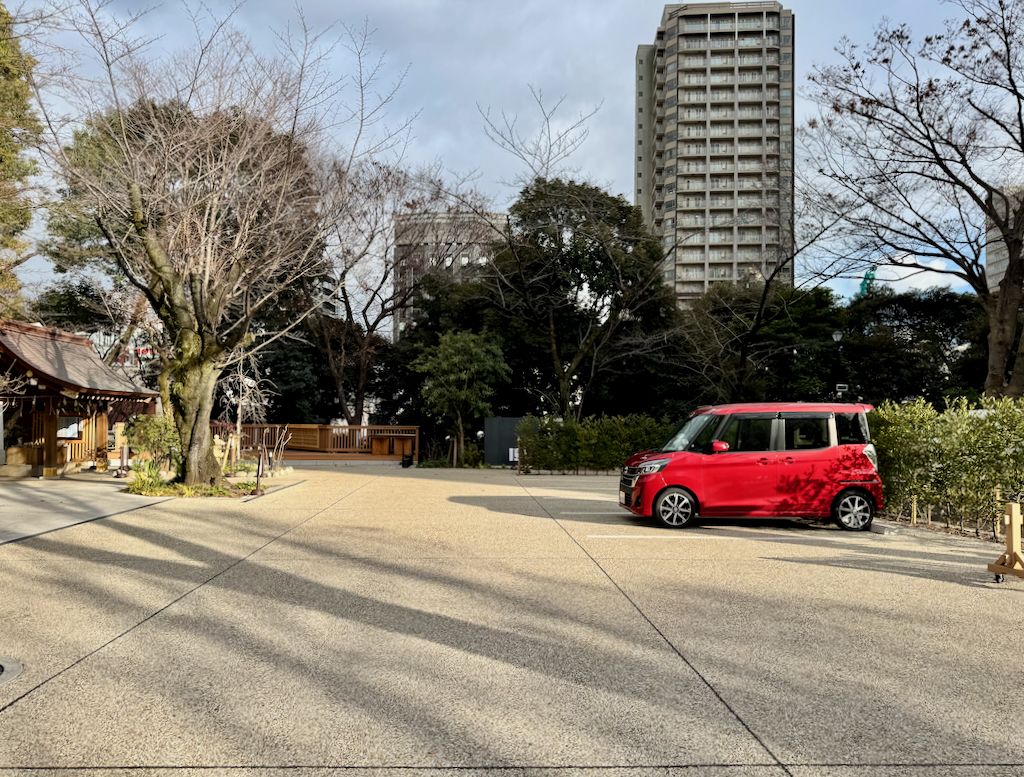 Atago shrine parking