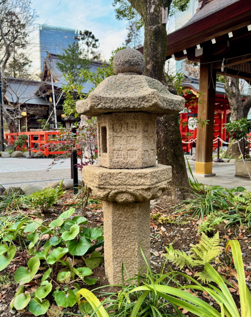 A stone lamp at Atago Jinja in Tokyo